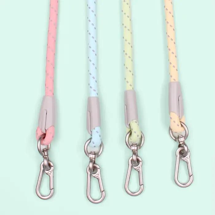 Laisse pour chien de petite et moyenne taille de couleur macaron