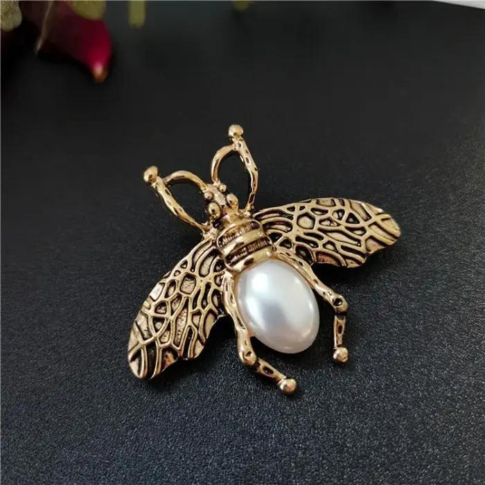 Femmes hommes Vintage rétro abeille broche mode élégant classique moyen Design unisexe vêtements manteau Bages