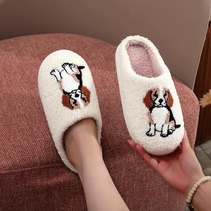 Beagle Pet Dog Pattern Brodé En Peluche Maison À Semelle Épaisse Confortable Furry Pantoufles Mignon Chaud Antidérapant