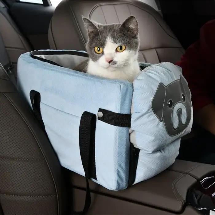 Siège auto pour chien avec design de dessin animé