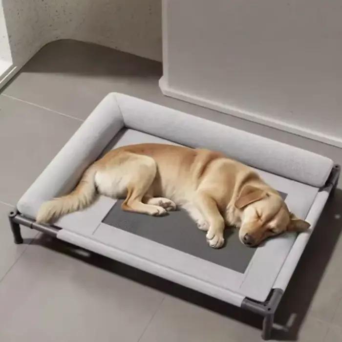 Lit de couchage rafraîchissant pour chien avec oreiller