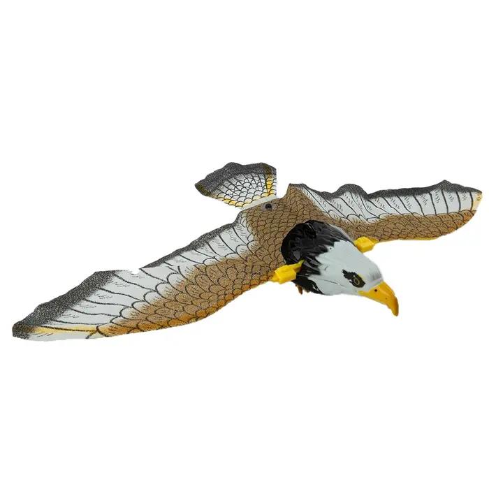 Répulsif d'oiseaux suspendu en forme d'aigle pour protéger le jardin des nuisibles et des parasites en tant que décor majestueux pour jardins et fermes