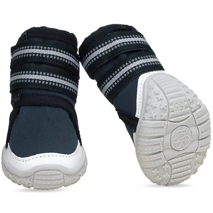 Chaussures pour grands chiens