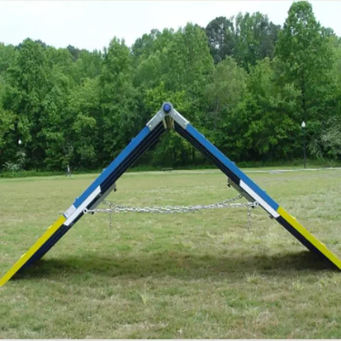 Planche d'entraînement agile pour chiens en métal avec hauteur ajustable pour chiens plus de 14 ans activités extérieures occasions spéciales