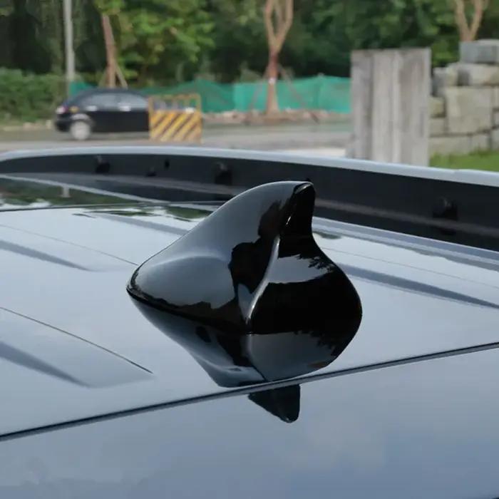 Antenne d'aileron de requin de voiture antenne de Signal FM antenne Radio de toit automatique univer
