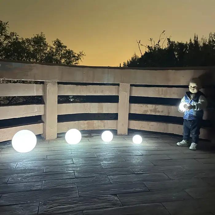 Boule lumineuse LED Rechargeable pour enfants et adultes, veilleuse Globe à couleur changeante RGB a