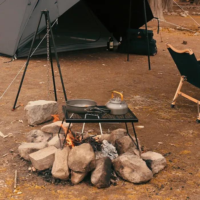 Grille de cuisson pliable pour feu de camp