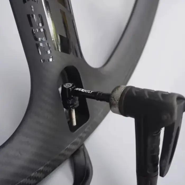 Adaptateur de roue à disque noir résistant à 90 degrés pour vélo de route et VTT, accessoire de cycl