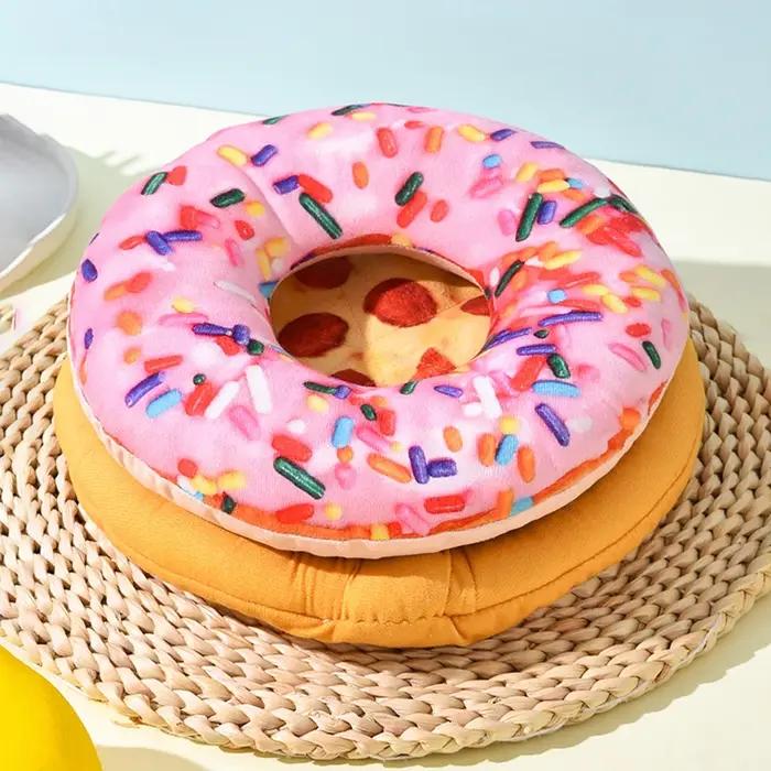 Jouet en peluche pour chien en forme de pizza ou de beignet