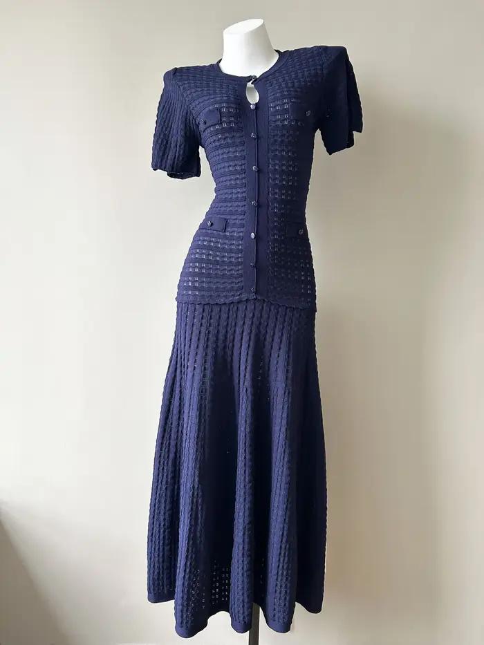 Robe longue slim en maille pour femme, à manches courtes, avec ourlet plissé, robe de soirée plissée