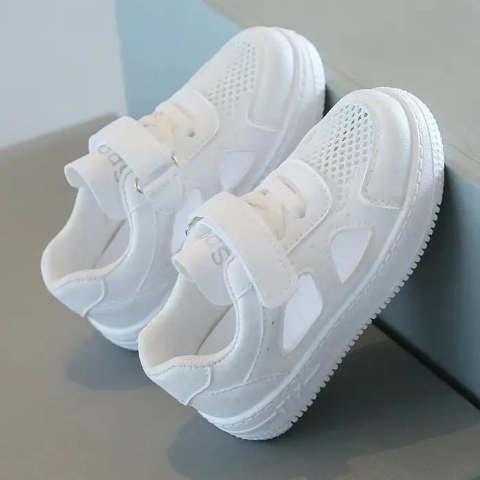 Chaussures blanches design respirantes pour enfants 4-6 ans sandales été cuir PU PVC occassions spéciales garçons filles