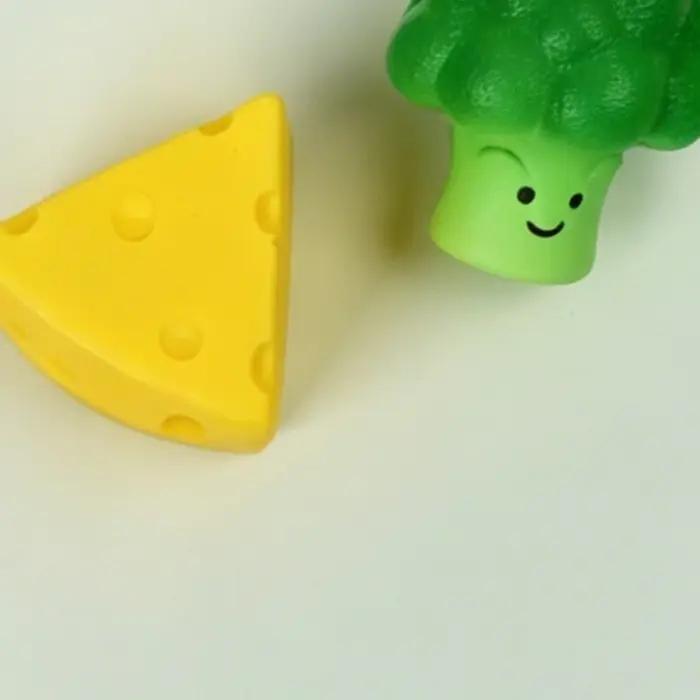 Jouet en latex pour animaux de compagnie, forme de fromage bleu à fleurs - Jouet à mâcher pour chien, résistant aux morsures, couineur, pour chiots et petits chiens, pour la dentition et le nettoyage
