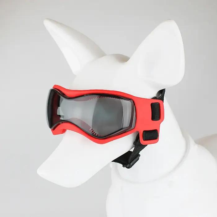 Lunettes de soleil d'extérieur pour chiens protection uv coupe-vent petites races natation patinage animaux de compagnie装饰去掉后的内容,确保没有提及价格、原产地等信息,并且符合给定的HTML结构要求。