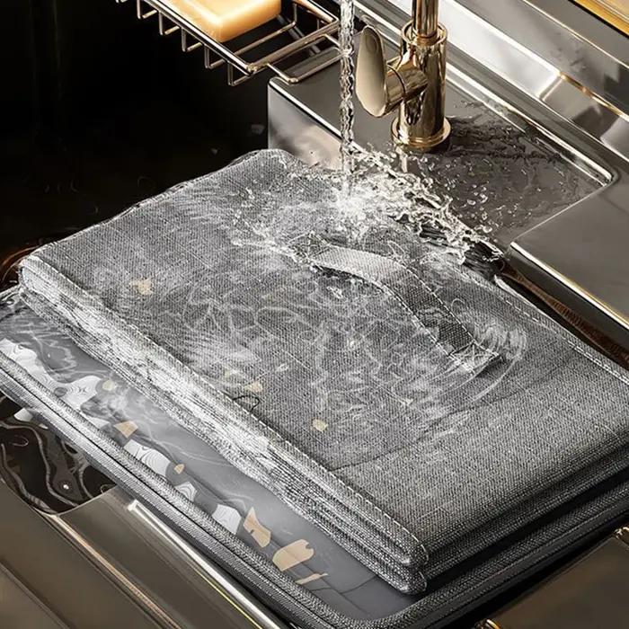 Boîte de rangement de vêtements empilable pour garde-robe