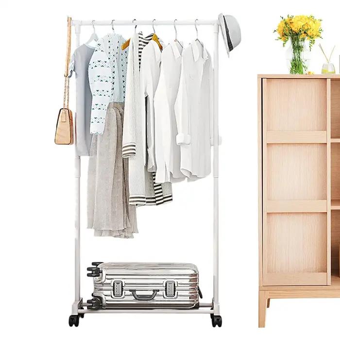 Porte-vêtements robuste pour rangement saisonnier avec étagère inférieure