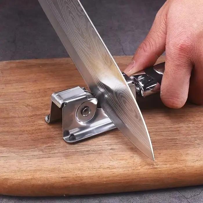 Couteau multi-outils professionnel pour chasseurs et pêcheurs avec mini-affûteur, lime à ongles et aiguiseur de couteau en acier inoxydable