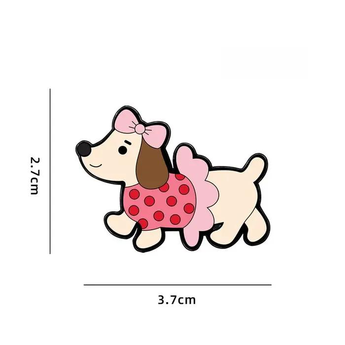 Broche mignonne teckel badge artistique chien saucisson décoration sac à dos broche de taille métal éco-friendly pour femmes occasions spéciales