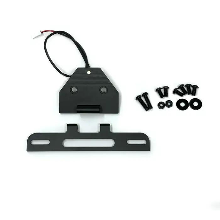 Support de plaque d'immatriculation en alliage d'aluminium anodisé noir pour Suzuki GSX1300R Hayabusa 2022 2023 2024 2025 2026 élégant à offrir pour améliorer l'esthétique et la sécurité de la moto