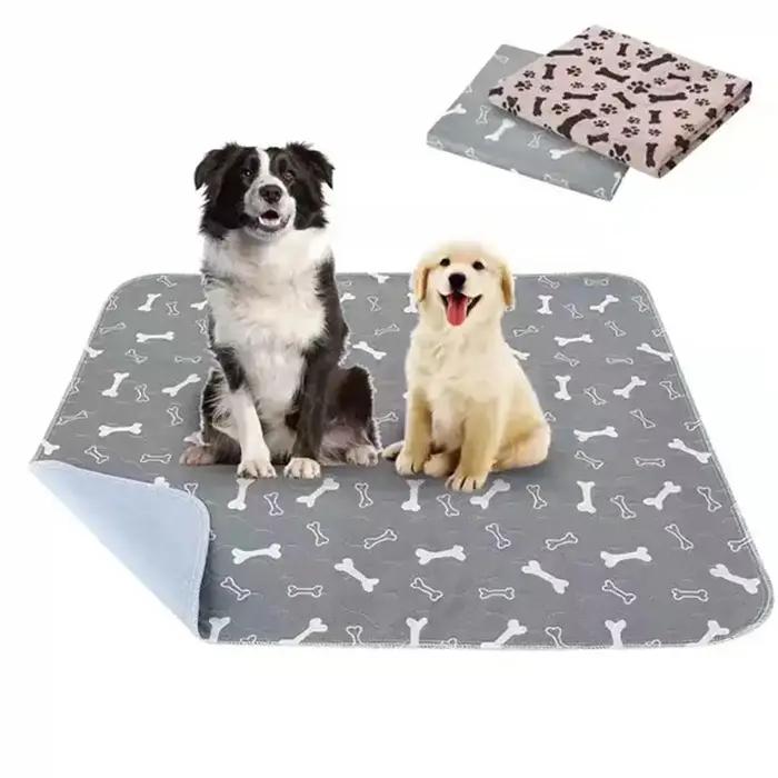 Tapis de lit réutilisable pour animaux de compagnie absorption rapide antibactérien antidérapant design élégant pour chiots chiens grandes tailles usage quotidien entraînement voyage cadeau spécial