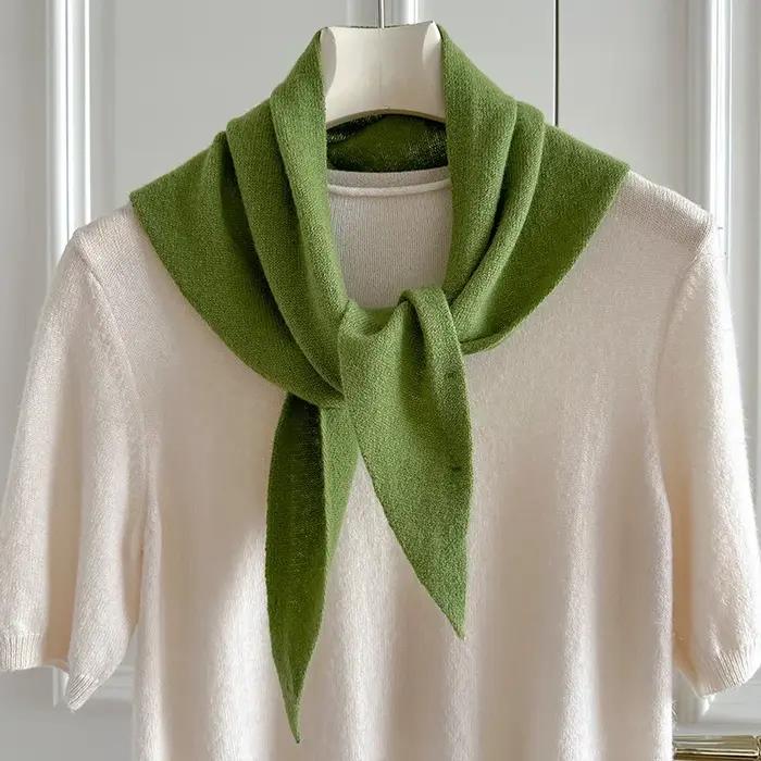 Écharpe en laine hiver multifonction pour femmes élégante et douce pour les voyages et les occasions spéciales