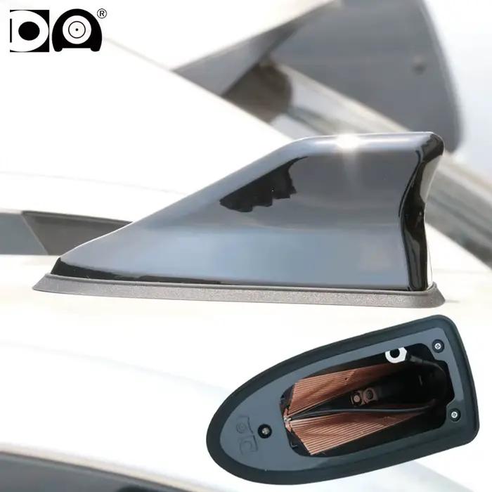 Antenne universelle aileron requin voiture - Signal FM/AM toit compatible Renault Clio 1 2 3 4 5