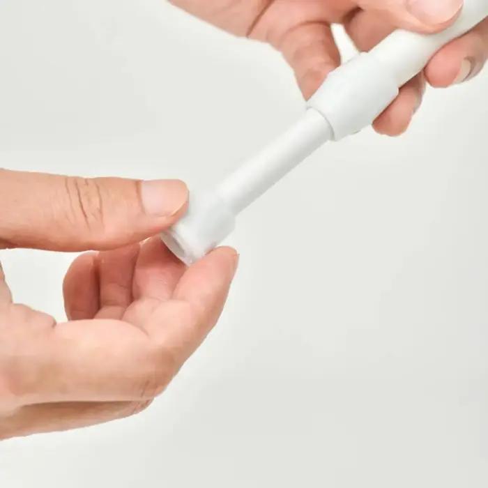 Poteau de rideau de douche télescopique sans poinçonnage multifonctionnel pour salle de bains élégante et bien organisée