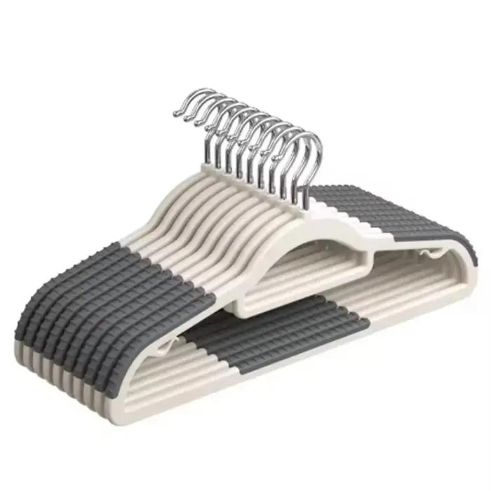 Cintres en plastique robustes antidérapants résistants aux rayures pour vestiaire élégant et organisation pratique pour maison et garde-robe