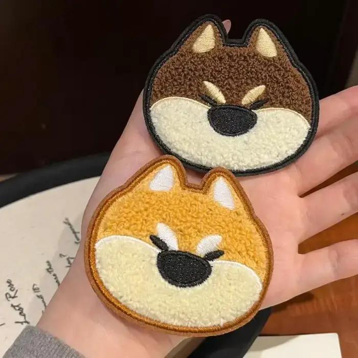 Barrette à cheveux en chenille mignonne Shiba Inu, motif chien de dessin animé en peluche, pour femmes et filles, accessoire capillaire quotidien