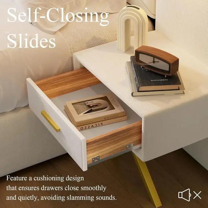 Cadre de lit Queen de luxe avec éclairage LED doré intégré et tables de chevet, tête de lit capitonn
