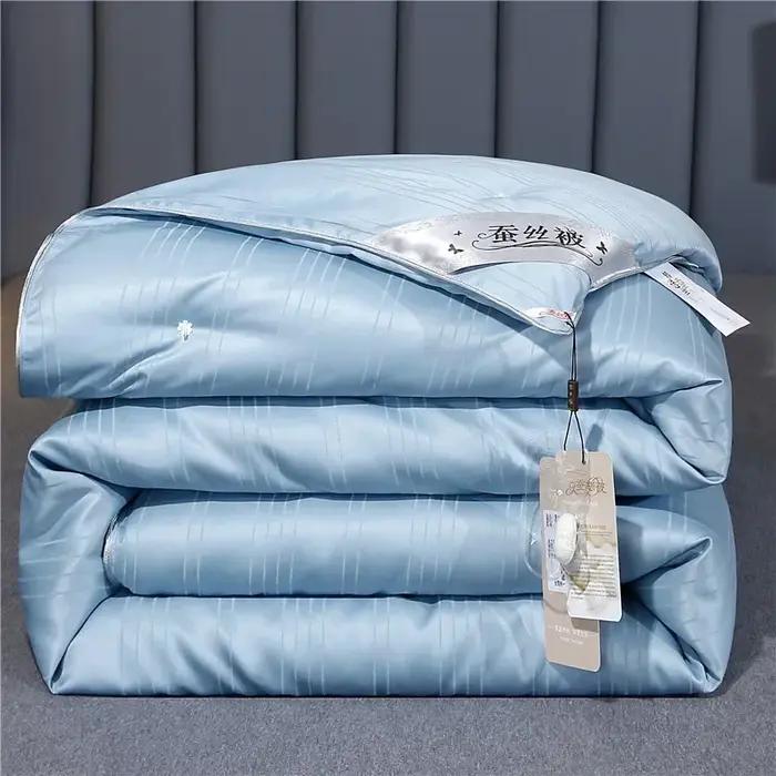 Couette 100% Soie de Mûrier, Artisanale, pour la Santé et la Beauté, Remplissage en Soie, Tailles Do