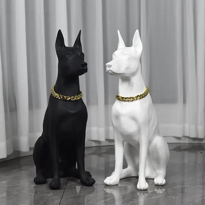 Ornements de sculpture Doberman