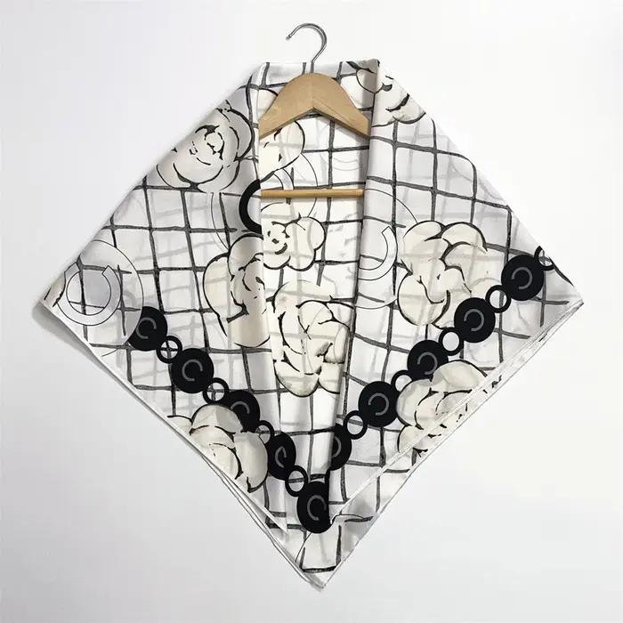 Français 90cm Plaid Rose sergé soie femmes voyage crème solaire châle grand carré écharpe foulard