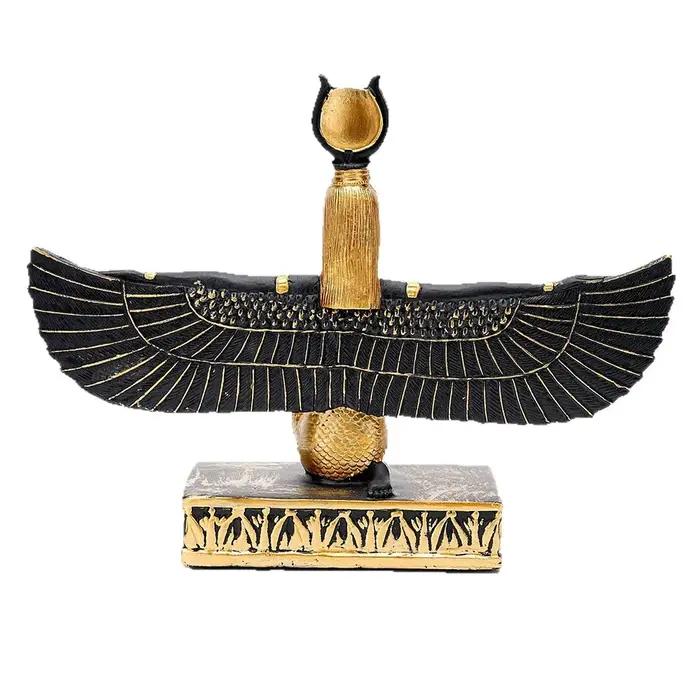 Statue de la déesse Isis