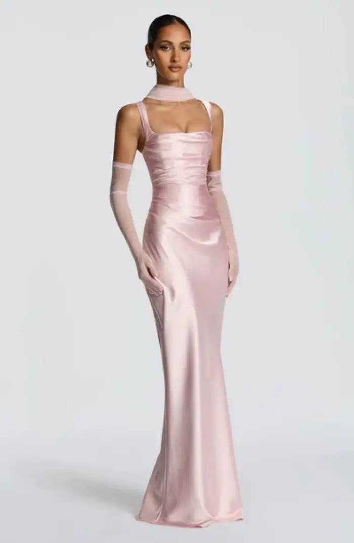 Robe longue en Satin sans bretelles
