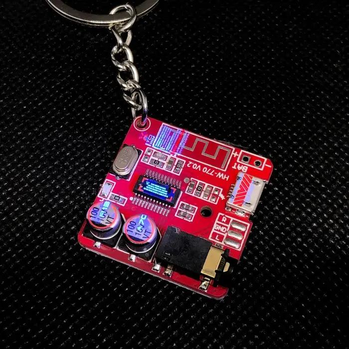 Porte-clés Explosion Mécanique Cyberpunk Design Unique Accessoire Polyvalent pour Hommes et Femmes Occasions Spéciales