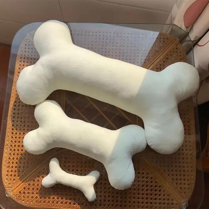 Jouet en peluche en polaire douillet pour chiens de différentes tailles pour le sommeil et le jeu occassions spéciales chiens