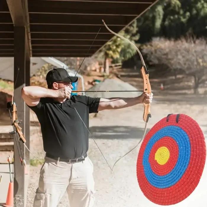 Cible de tir en paille