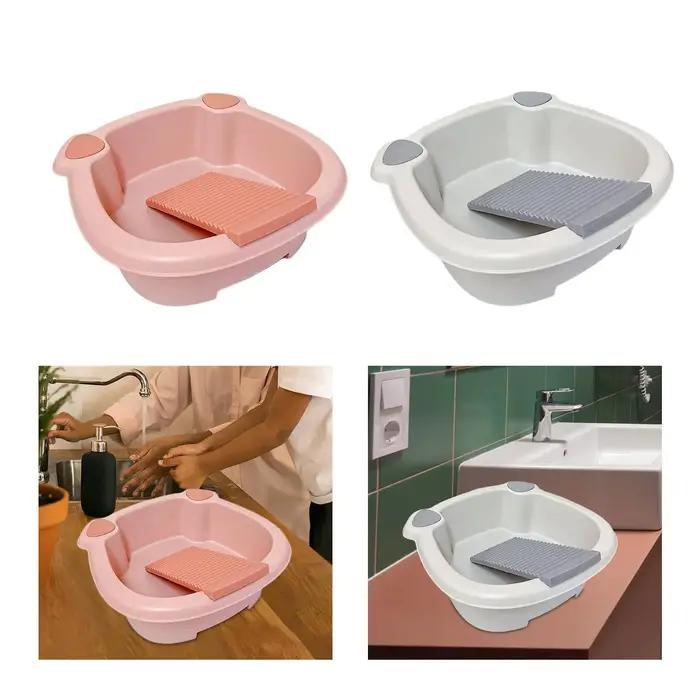 Planche de lavage des vêtements à la main