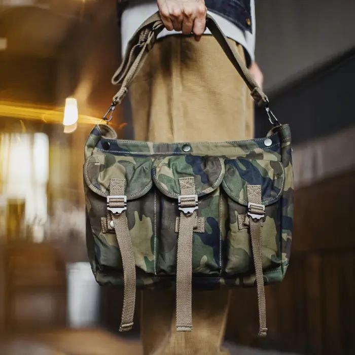 Sac à bandoulière tactique vintage en coton robuste pour hommes, polyvalent pour voyages et randonnées