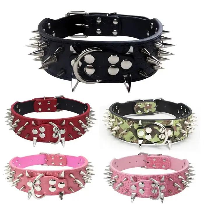 Collier pour chien en cuir PU avec rivets à pointes