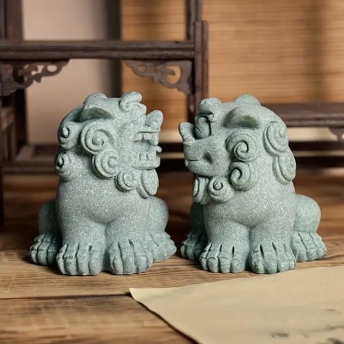 Paire de Statues Panoramiques de Chien Feng Shui Foo