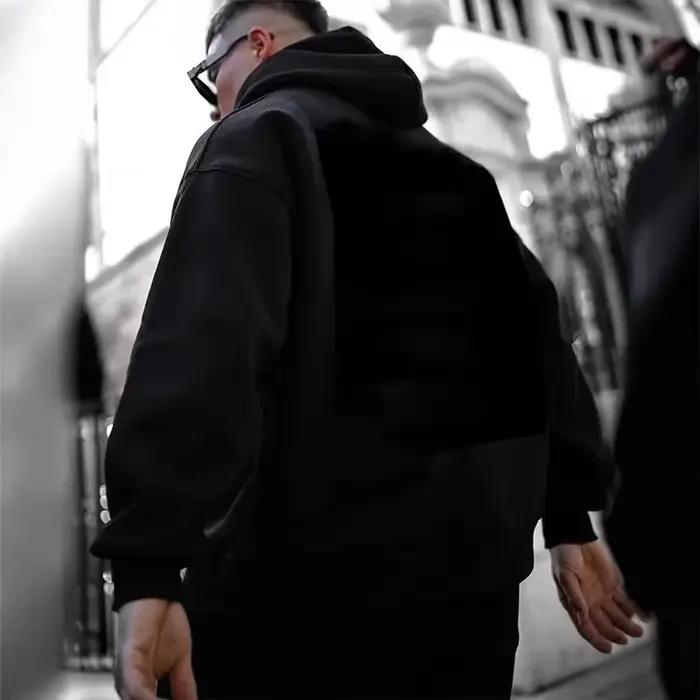 Sweat-shirts à capuche pour hommes