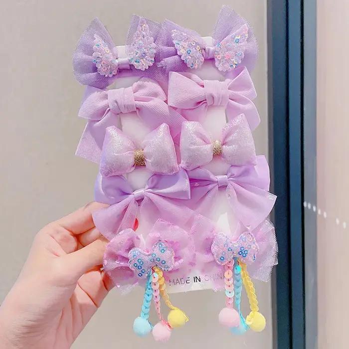 Bandeaux fleuris en acrylique mignons pour filles 4-6 ans cadeaux occasions spéciales fleurs motifs fleuriers style mode公主和侍从之间的对话应该使用什么样的语言风格?这种风格有什么特点?