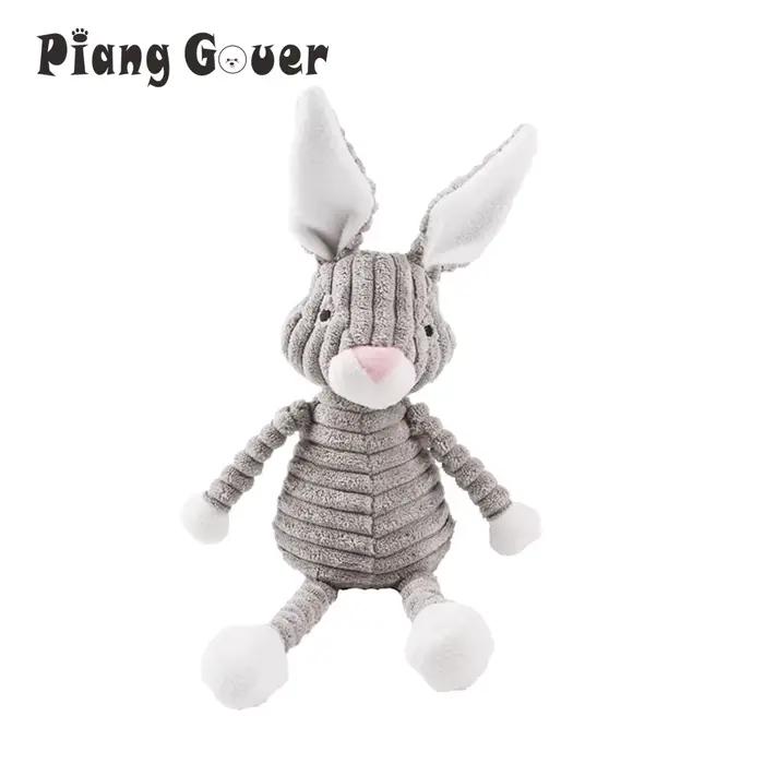 Lapin mignon en peluche gris pour petit chien