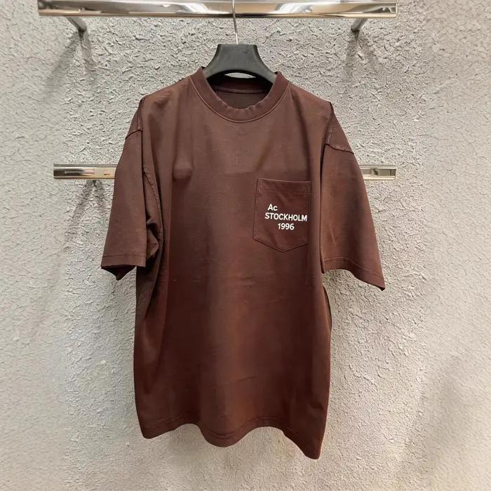 T-shirt en coton biologique à manches courtes avec poche brodée