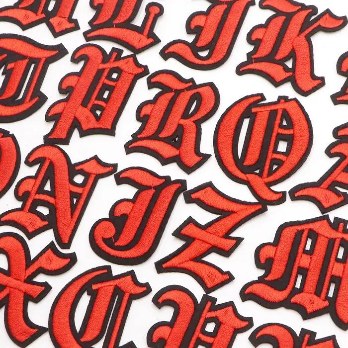 Lettres gothiques pour vêtements