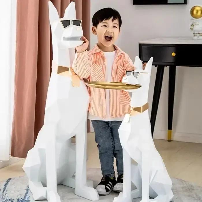 Figurine géante Doberman