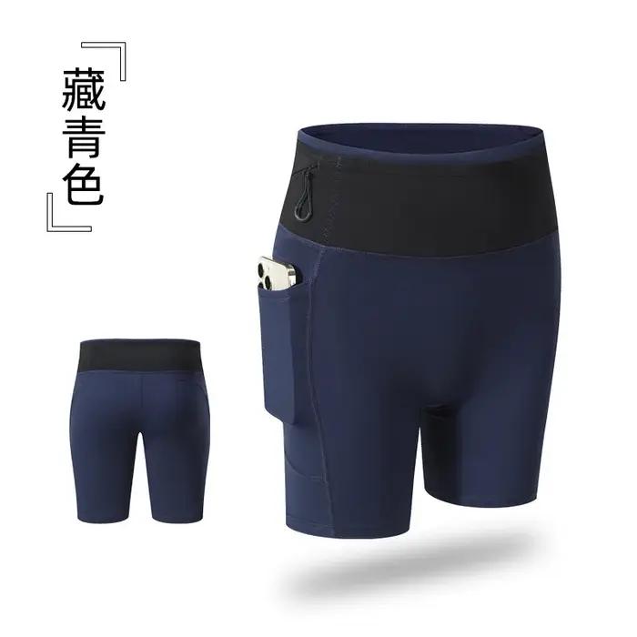 Short de compression avec poches pour femme