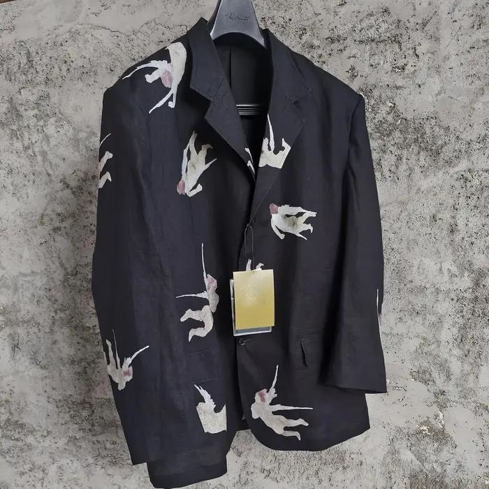 YAMAMOTO design original mélange de lin motif d'ange manteau à col ouest avec imprimé à manches longues