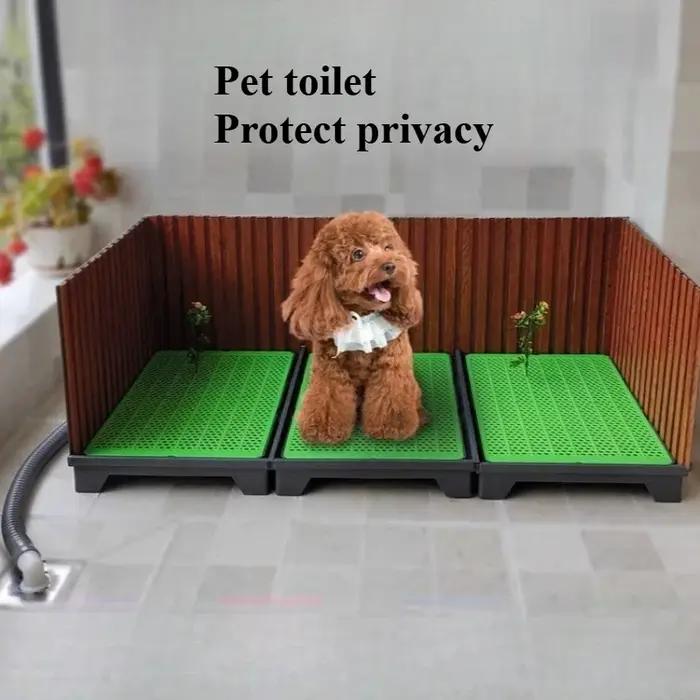 Toilette pour animaux avec déflecteur